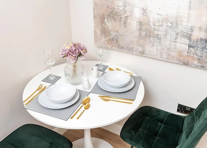 Exclusive - Centre Apartment