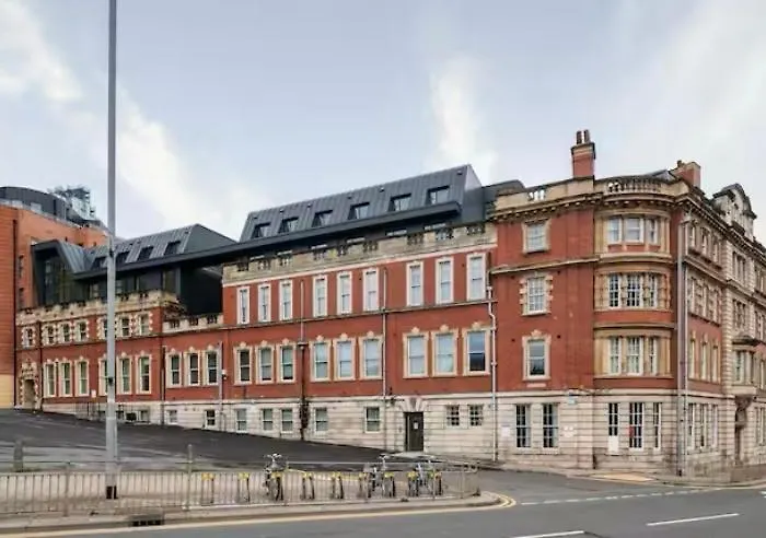 Exclusive - Centre Apartment